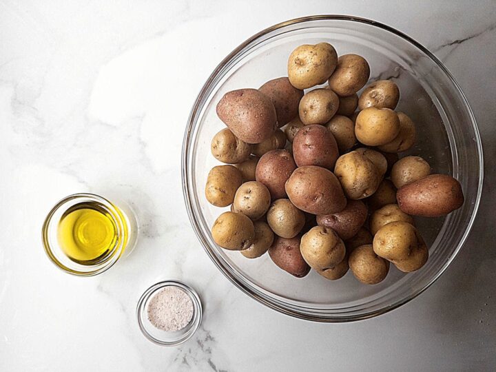 Ingredients for Roasted Baby Potatoes. Baby Potatoes, olive oil, salt.